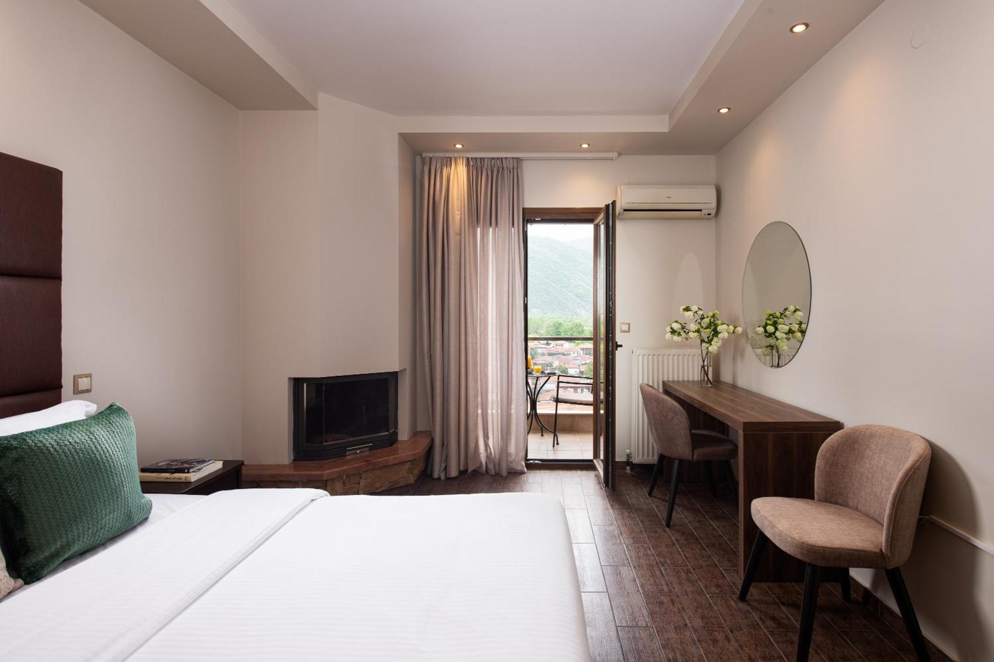 Hotel Naiades Orma Exterior photo